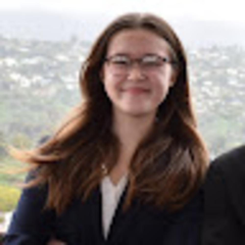 Meet your Posher, Karina